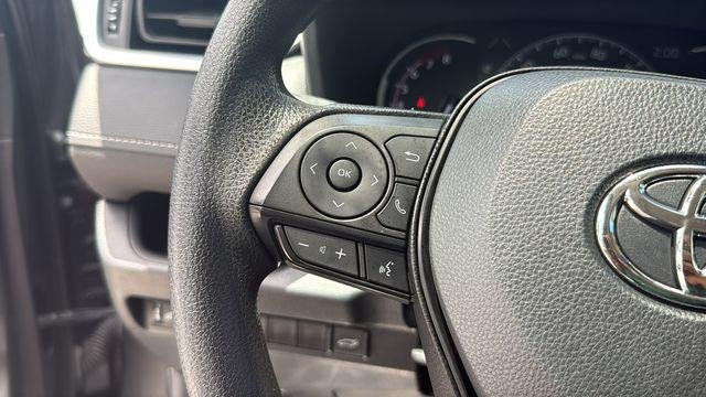 Certified Used 2023 MAGNETIC GRAY MET. Toyota  image 23