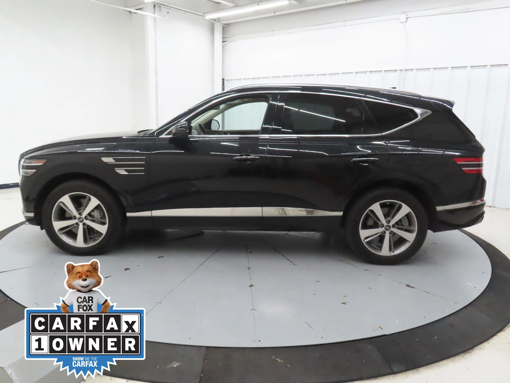 Used 2024 Black Genesis 3.5T image 7