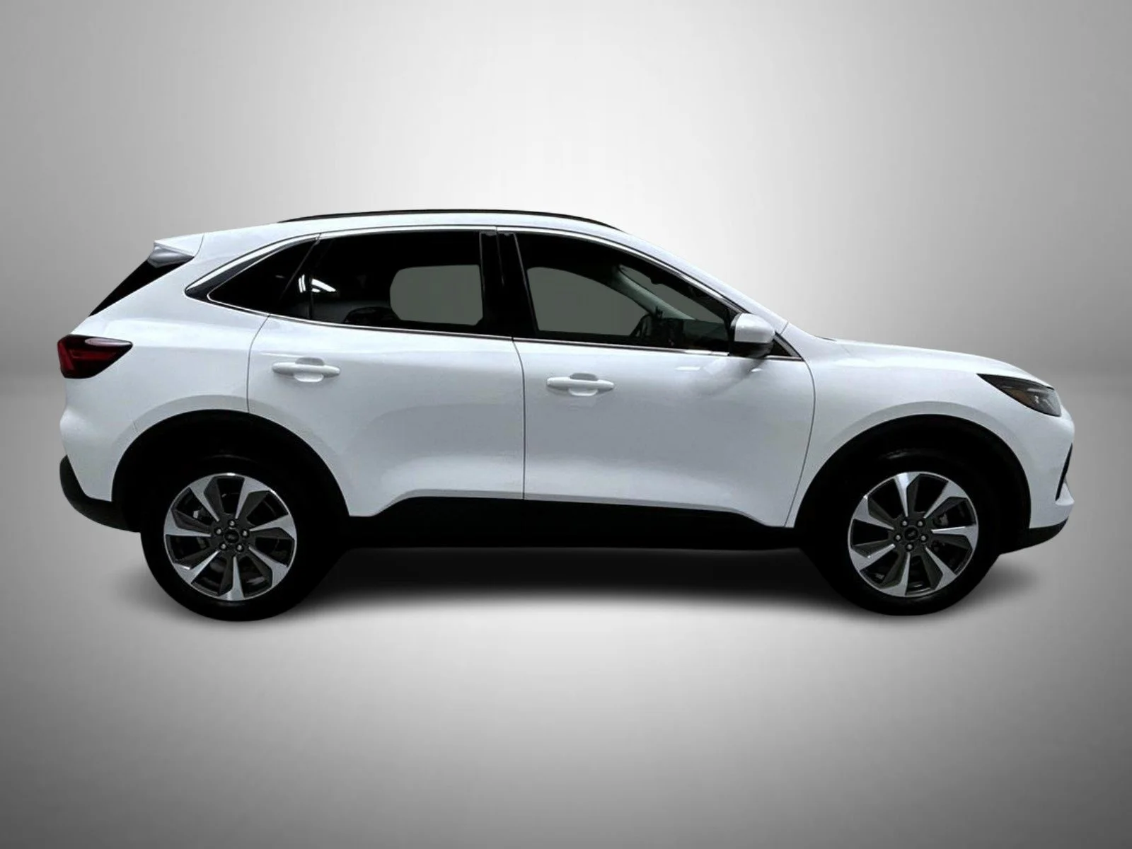Used 2023 White Ford Platinum image 4