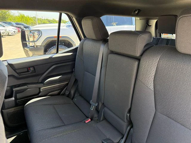 Certified Used 2026 UNDERGROUND Toyota SR5 image 63