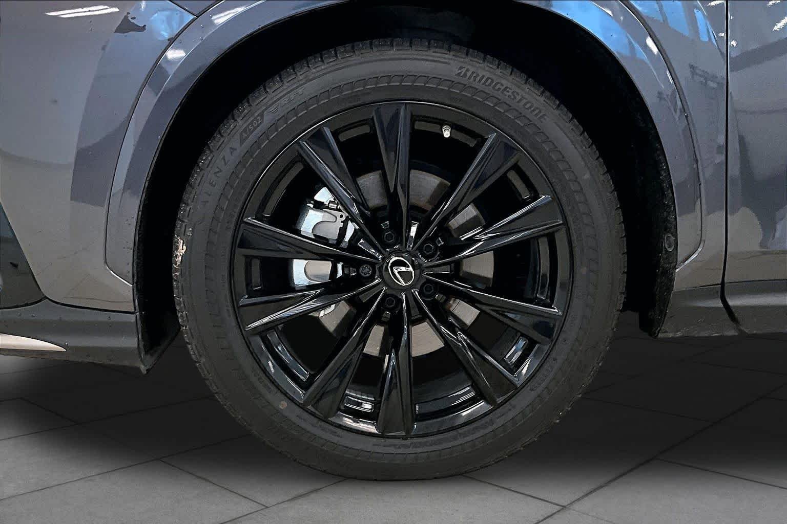 Used 2023 Cloudburst Gray Lexus F SPORT Handling image 10