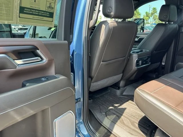 Used 2024 Downpour Metallic GMC Denali image 19