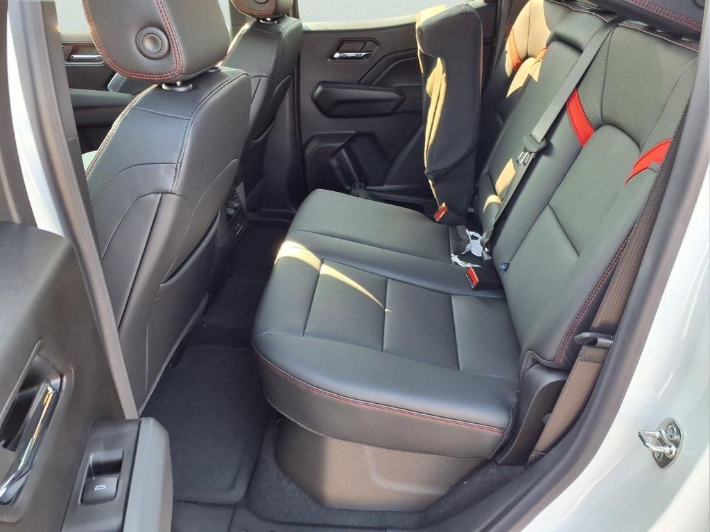 2026 Chevrolet Colorado Z71 - Photo 20