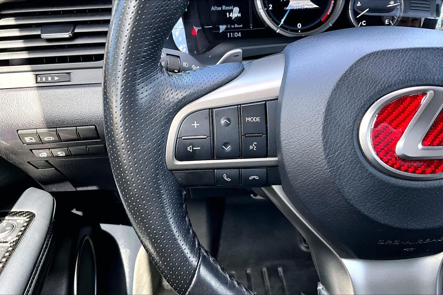 Used 2022 Ultra White Lexus F SPORT Handling image 22