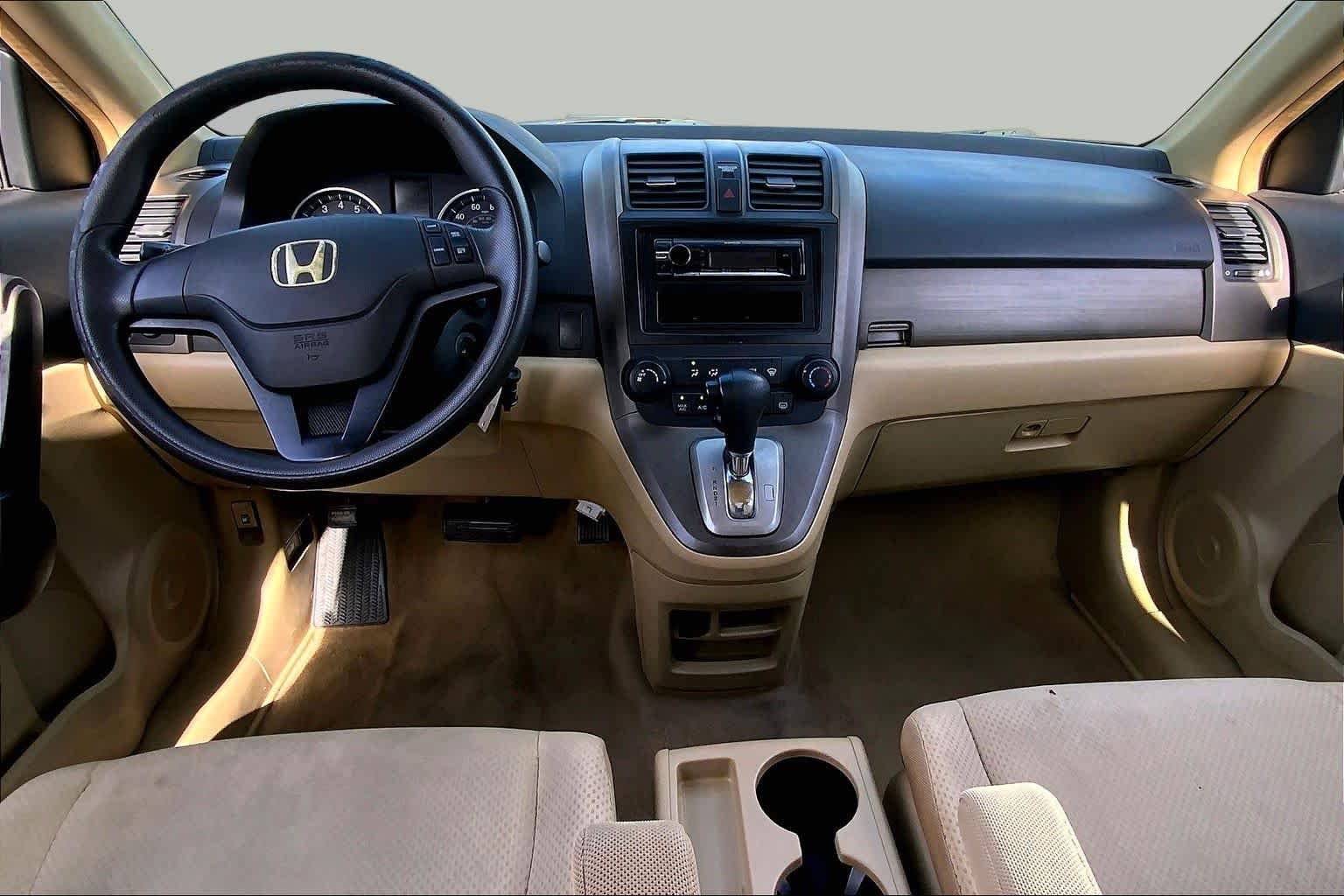 Used 2009 Borrego Beige Metallic Honda LX image 11