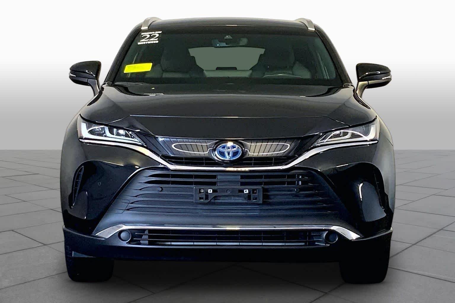 Used 2022 Celestial Black Toyota XLE image 4