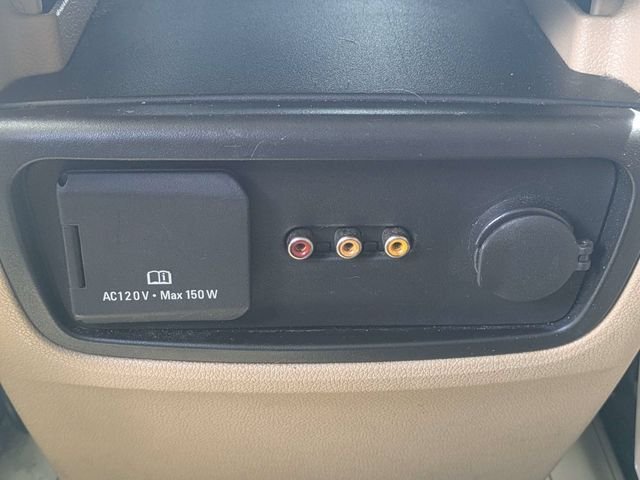 Used 2011 Brown GMC SLT-2 image 15