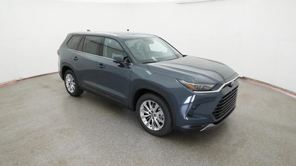 New 2026 Storm Cloud Toyota Platinum image 17