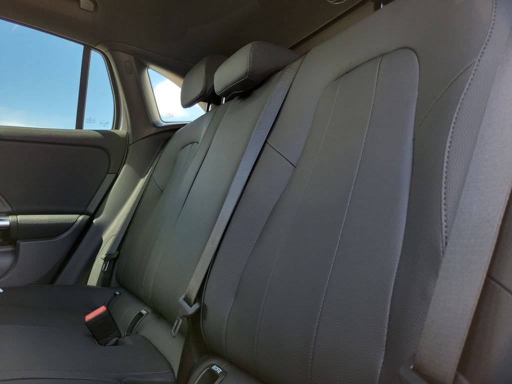 New 2026 Cirrus Silver Metallic Mercedes-Benz GLA 250 image 8