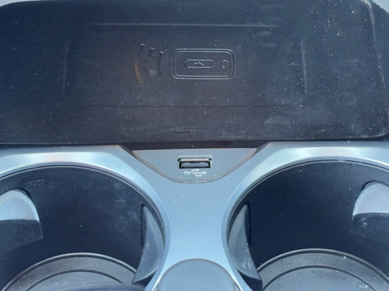 2024 BMW 8 Series M850i - Photo 25