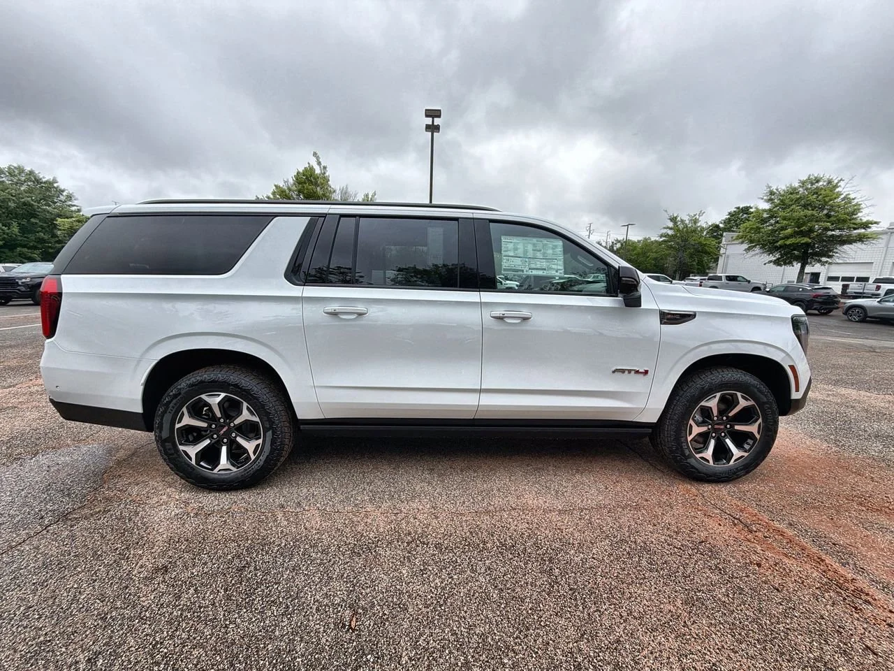 New 2026 Summit White GMC AT4 image 9
