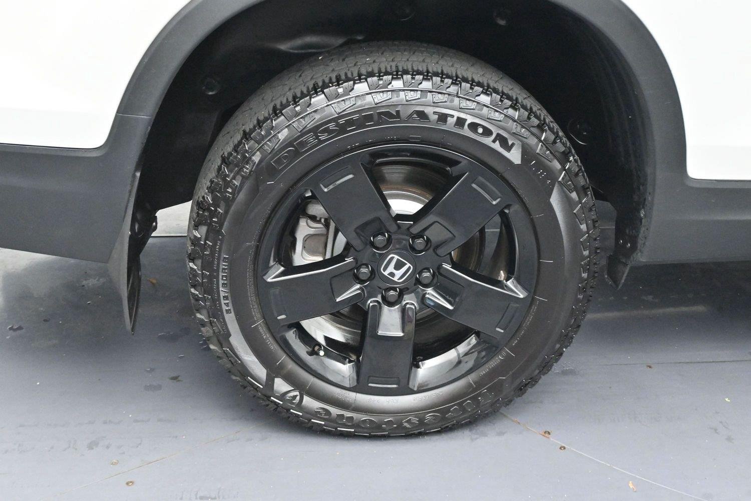 Used 2025 White Honda Black Edition image 35