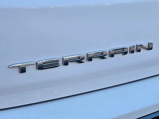 Used 2023 SUMMIT WHITE GMC AT4 image 17