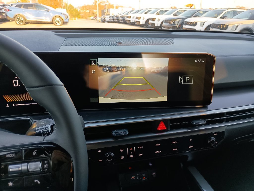 Used 2026 White Kia LX image 23