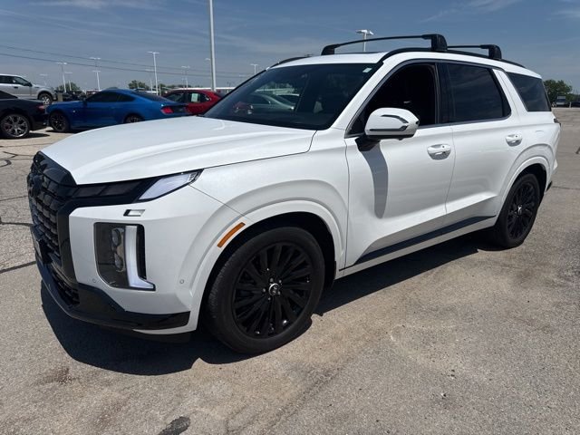 Used 2025 White Hyundai Calligraphy Night Edition image 6