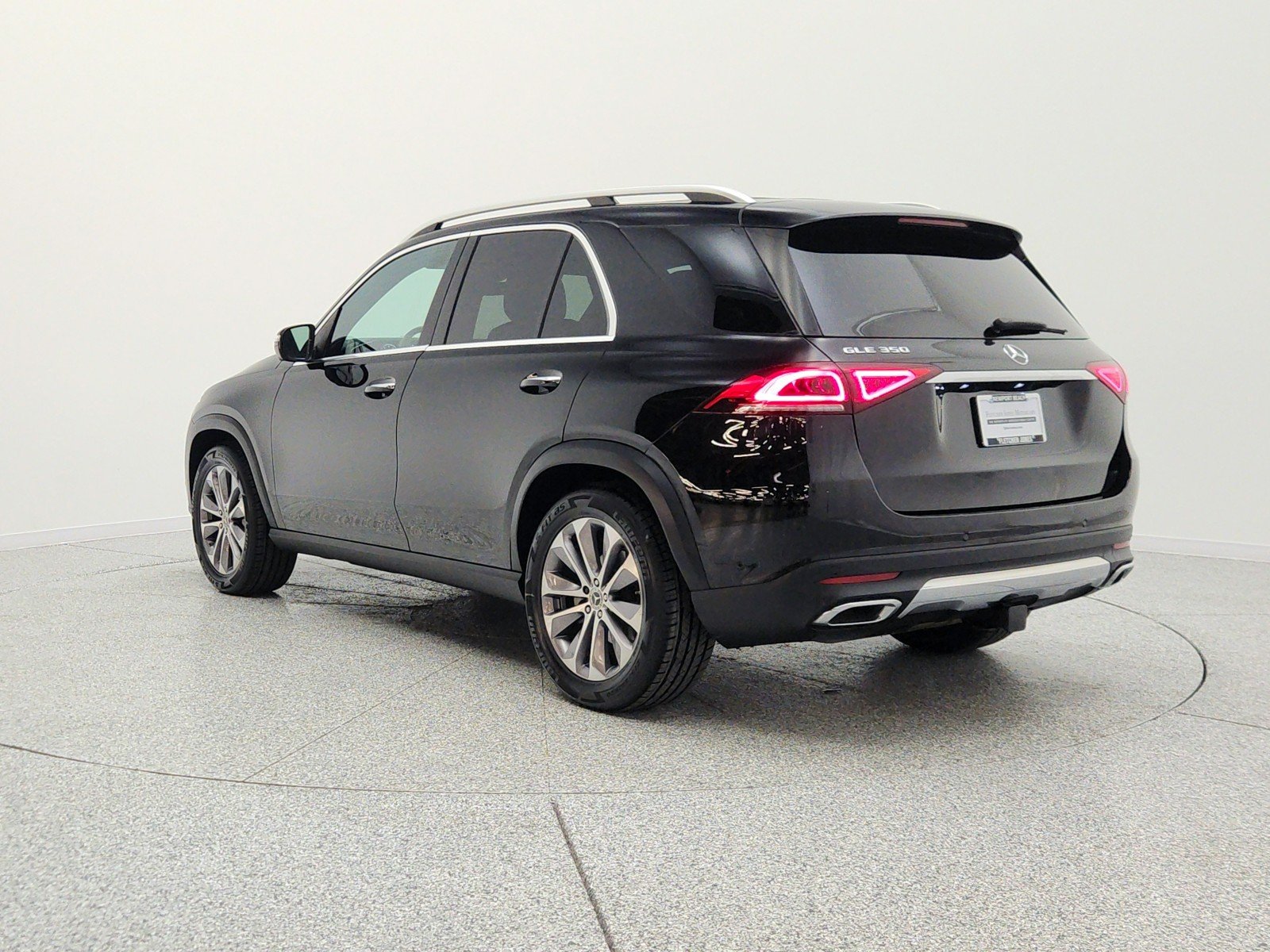 Used 2022 Black Mercedes-Benz GLE 350 SUV image 7