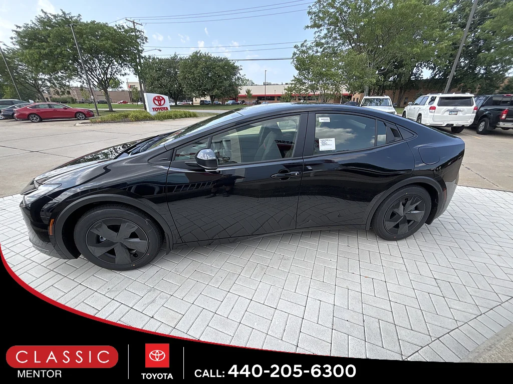 New 2026 Midnight Black Metallic Toyota  SE image 4
