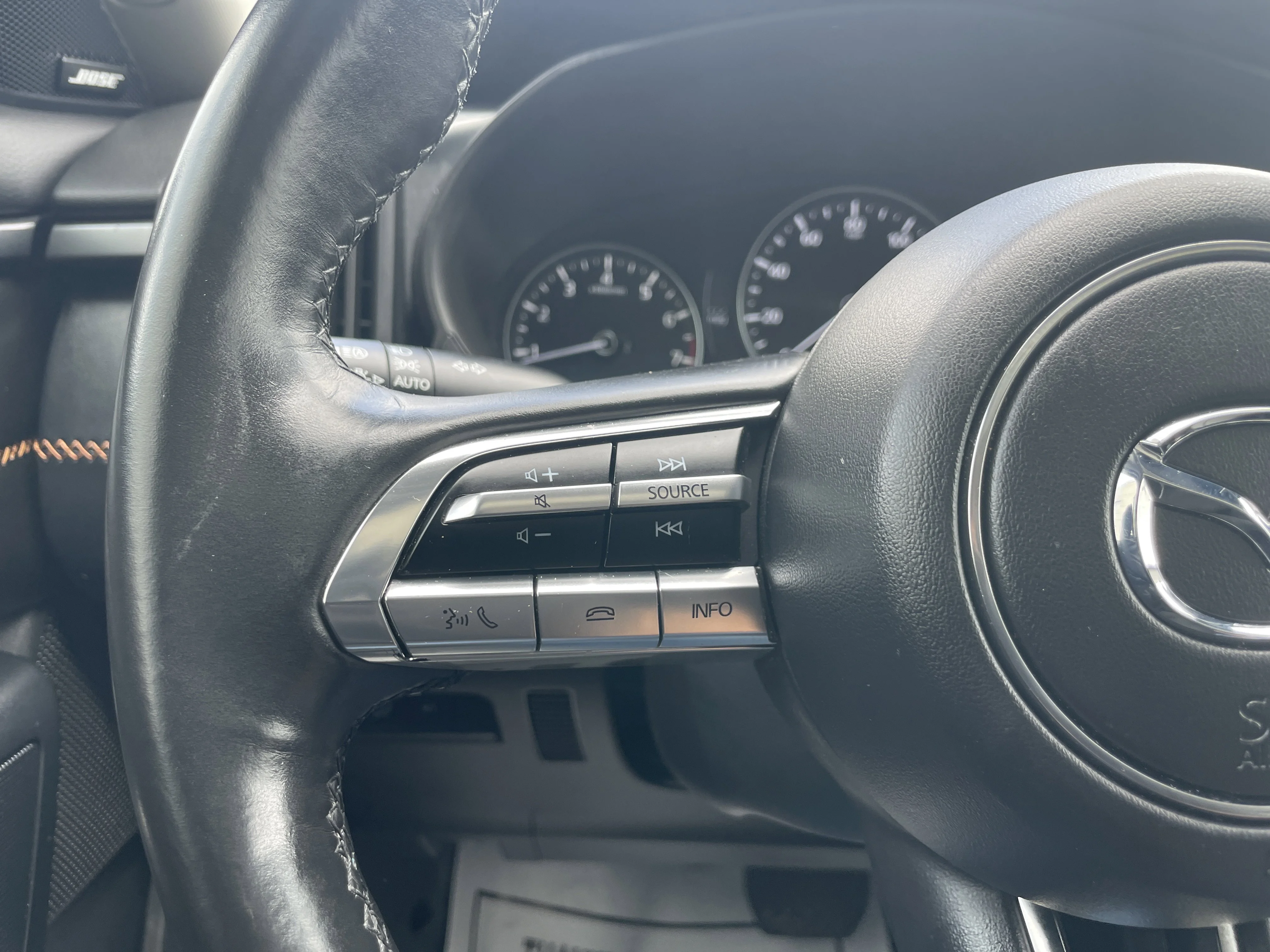 Used 2024 Wind Chill Pearl Mazda 2.5 S Premium Plus Package image 25