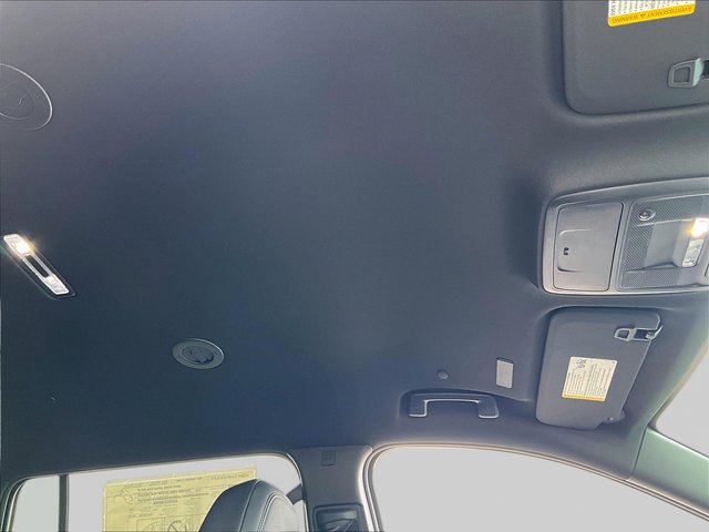 2027 Chevrolet Traverse LT - Photo 29