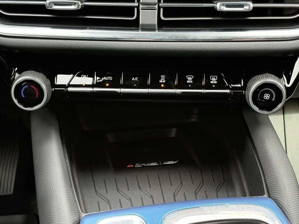 2026 Chevrolet Equinox EV 2LT - Photo 33