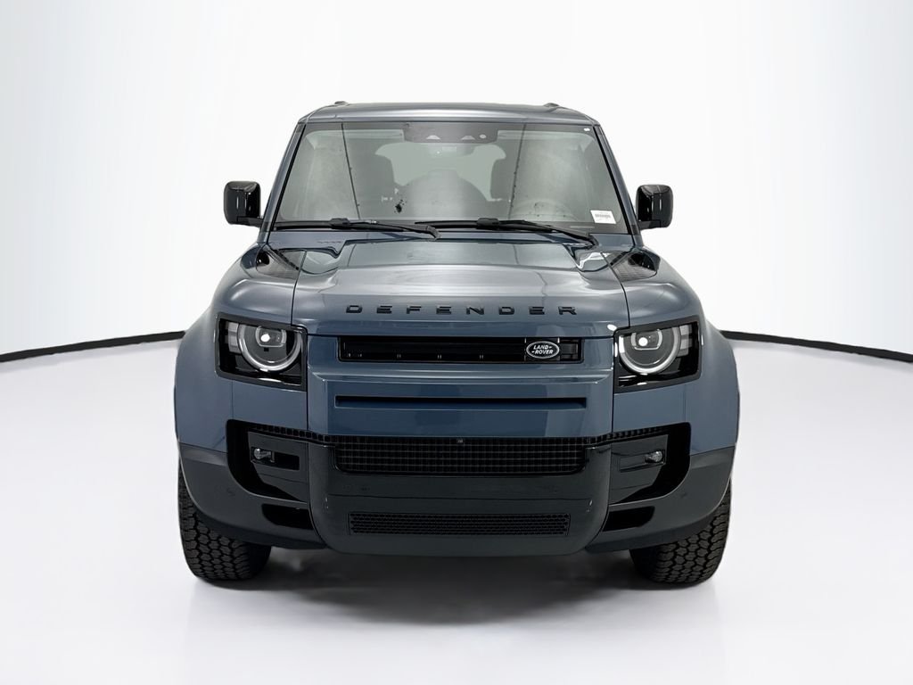 New 2026 Tasman Blue LAND ROVER S image 2