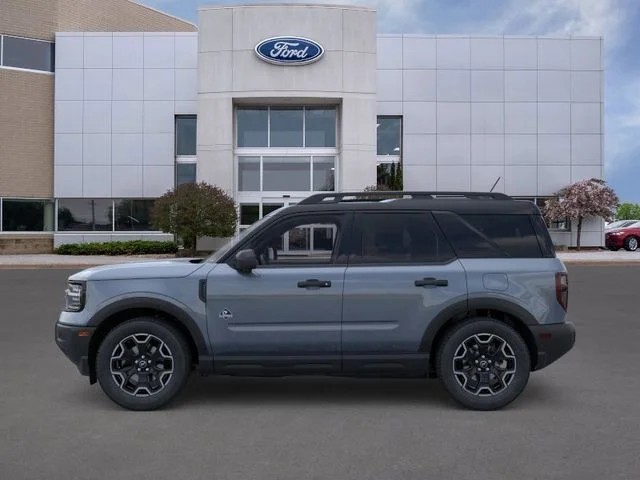 New 2026 Azure Gray Metallic Ford Outer Banks image 3