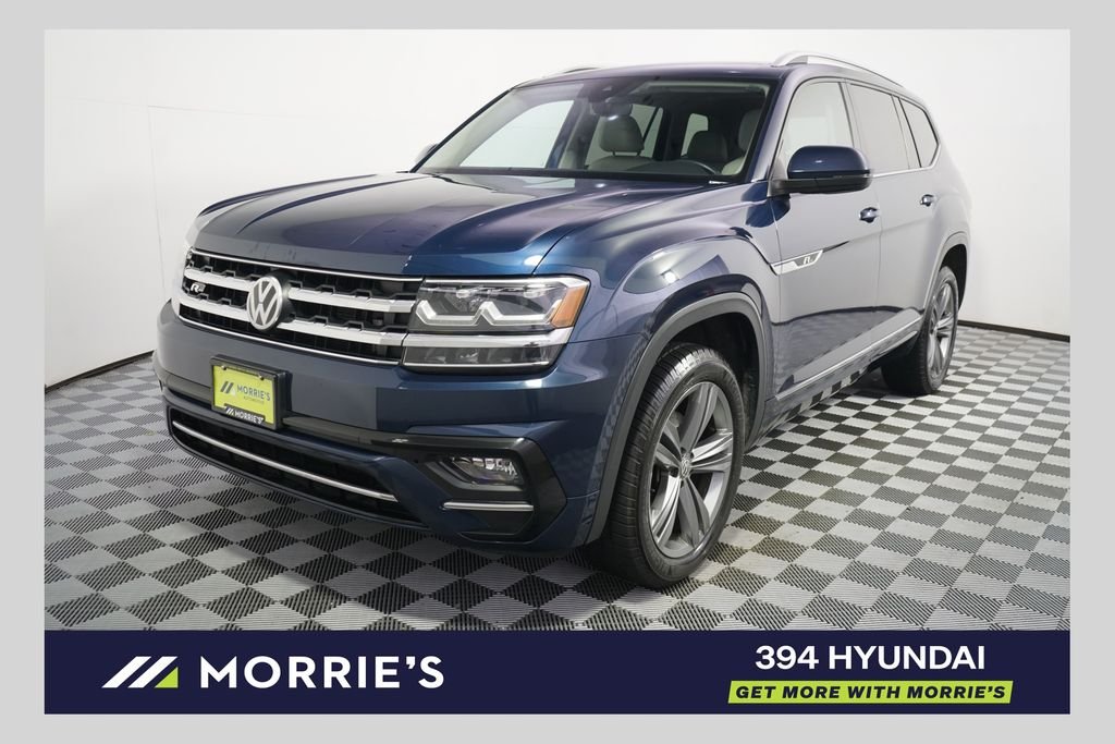 Used 2019 Blue Metallic Volkswagen 3.6L V6 SE image 1