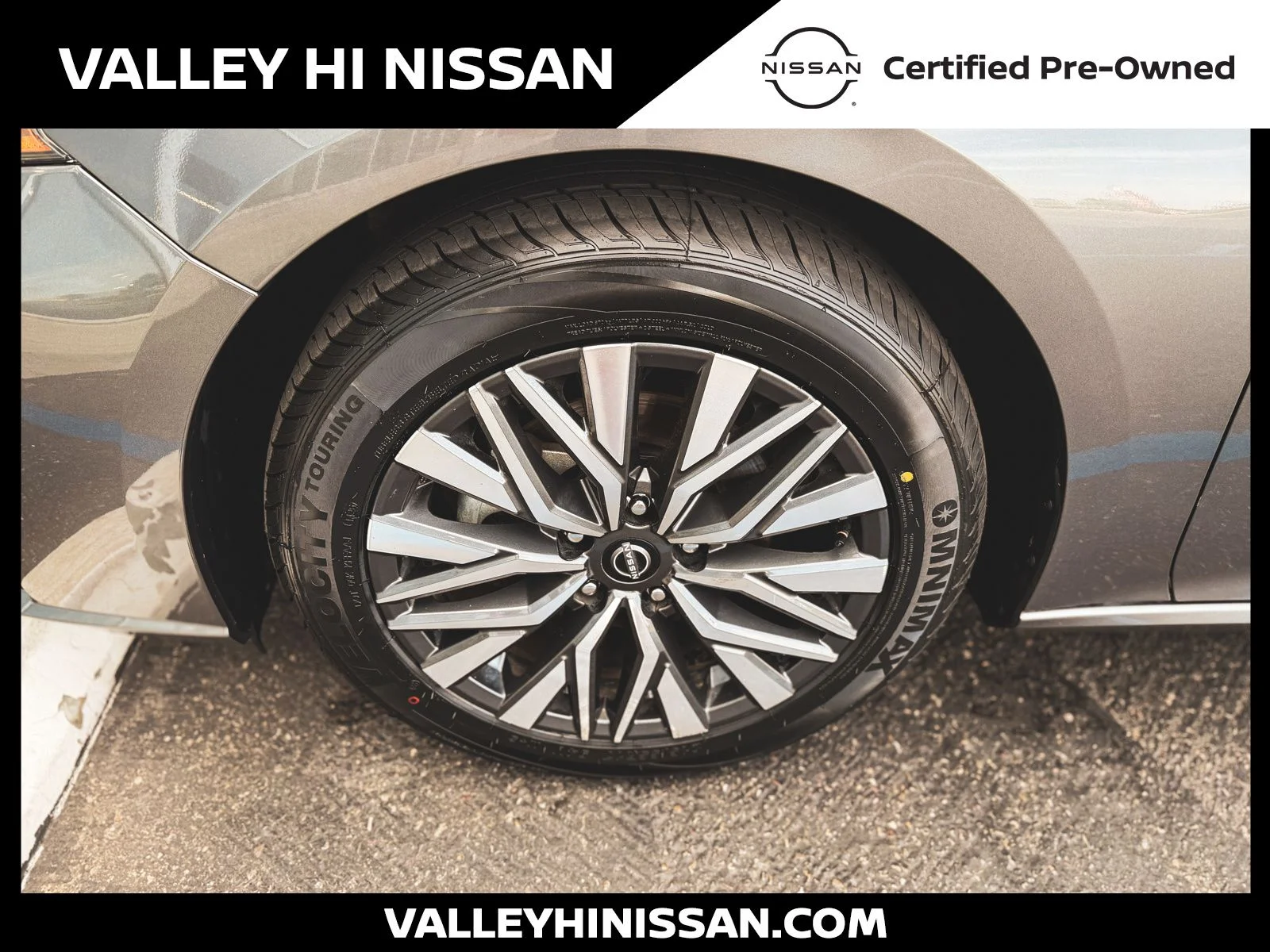 2024 Nissan Altima SV - Photo 10