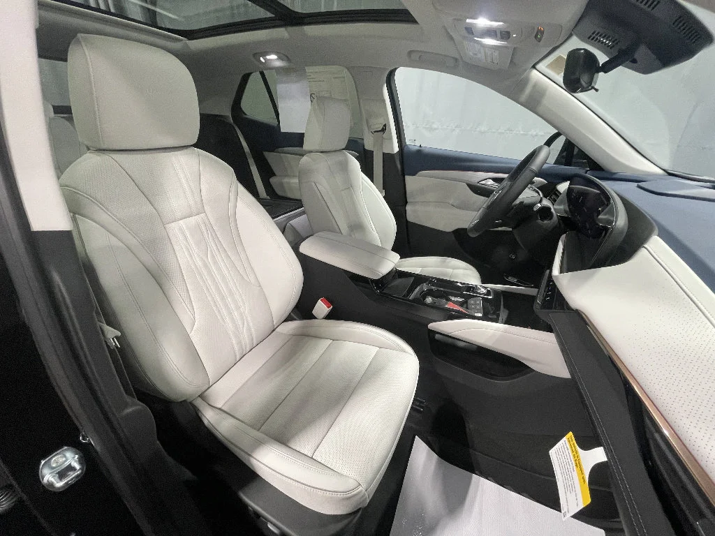 New 2026 Ebony Twilight Metallic Buick Avenir image 20