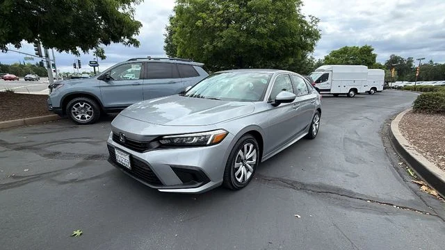 2023 Honda Civic LX CVT's photo