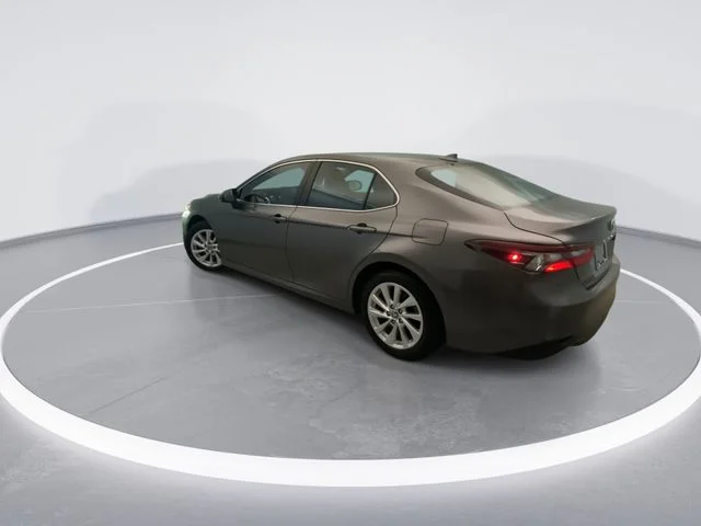 Used 2023 Gray Toyota LE image 4