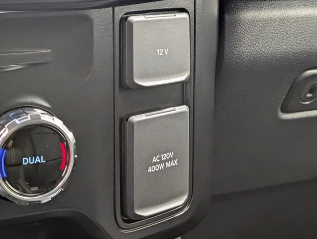 New 2026 Oxford White Ford F-250® Lariat® image 46
