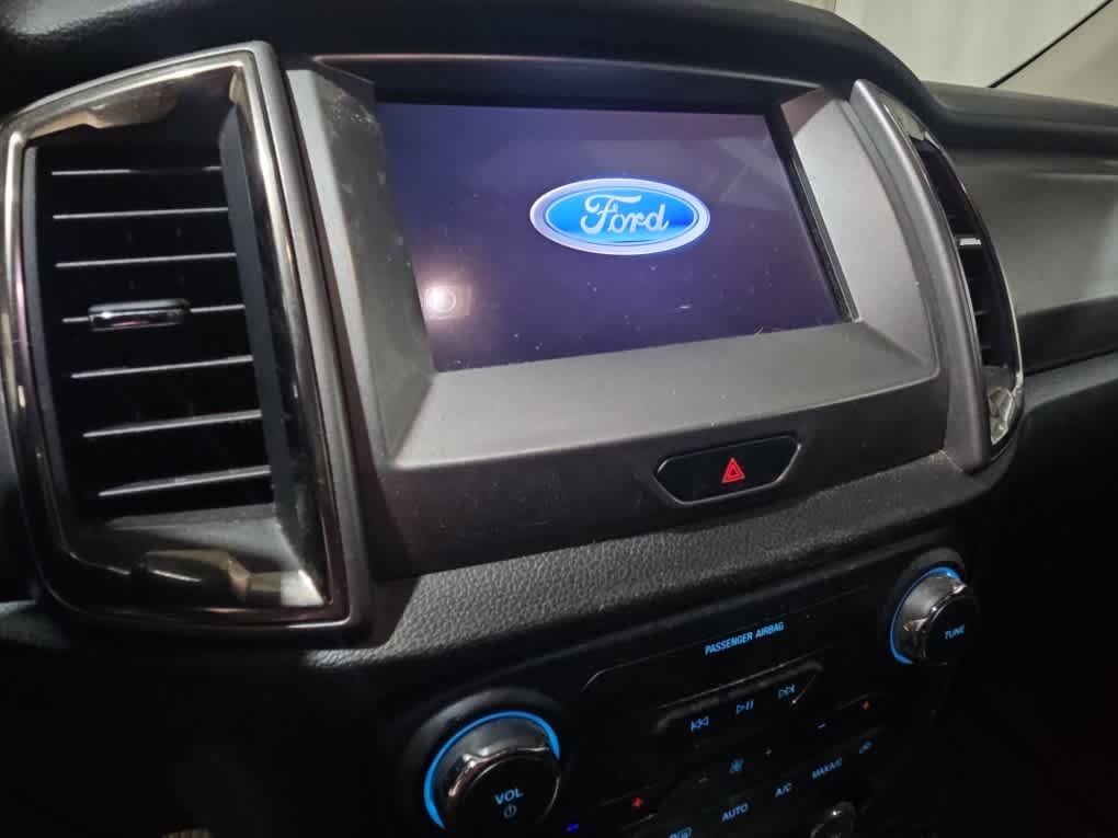 Used 2021 Shadow Black Metallic Ford XLT image 8