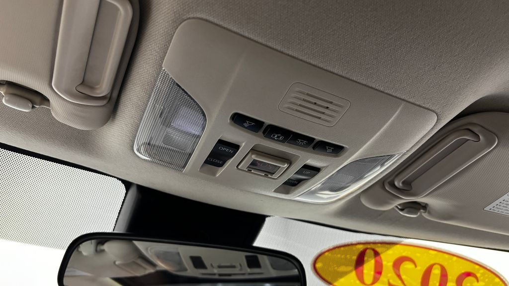 Used 2020 Silver Toyota XLE image 29
