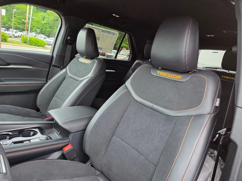 New 2026 Marsh Gray Ford Tremor® image 29