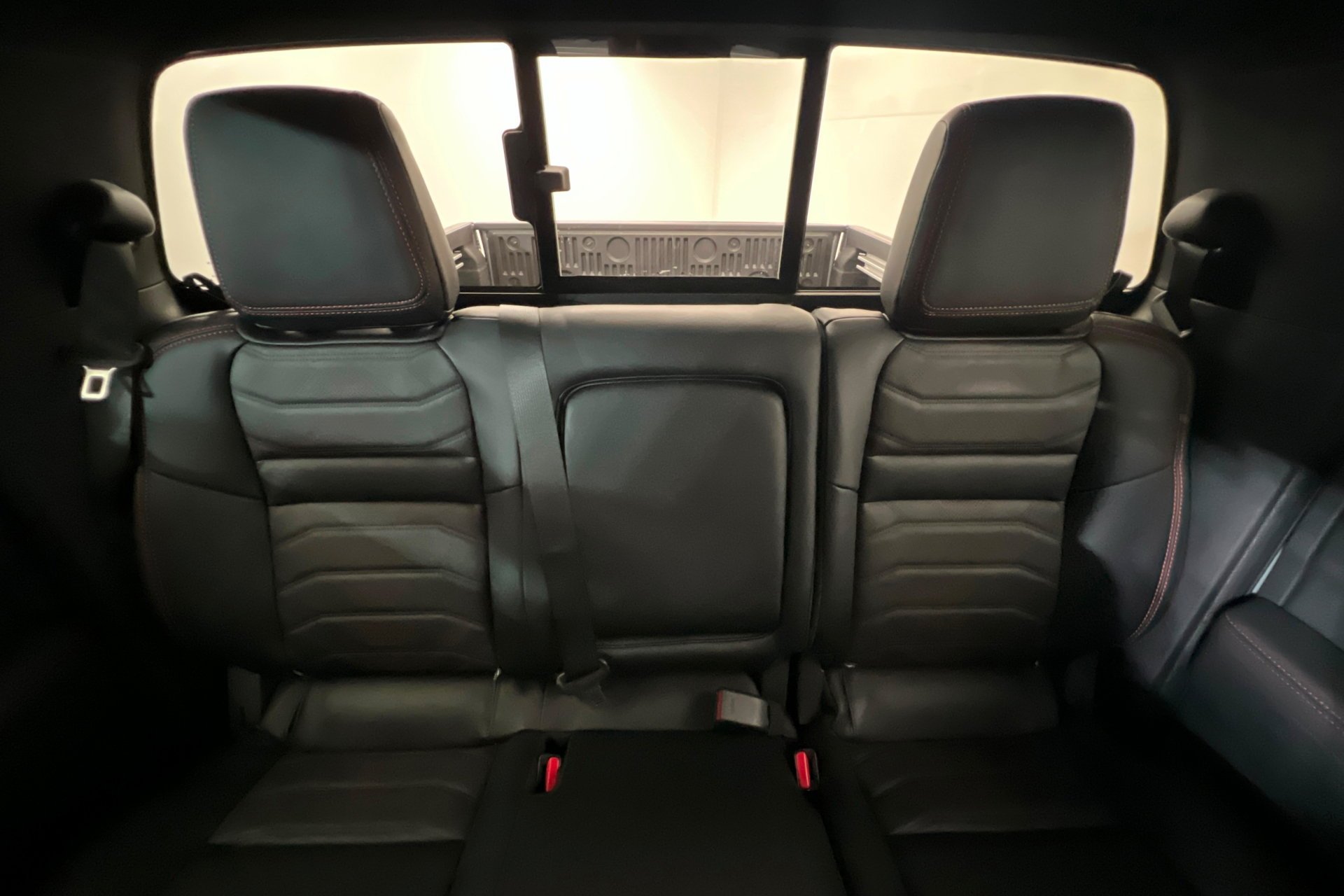 New 2026 Boulder Gray Pearl Nissan Crew Cab PRO-4X® image 25