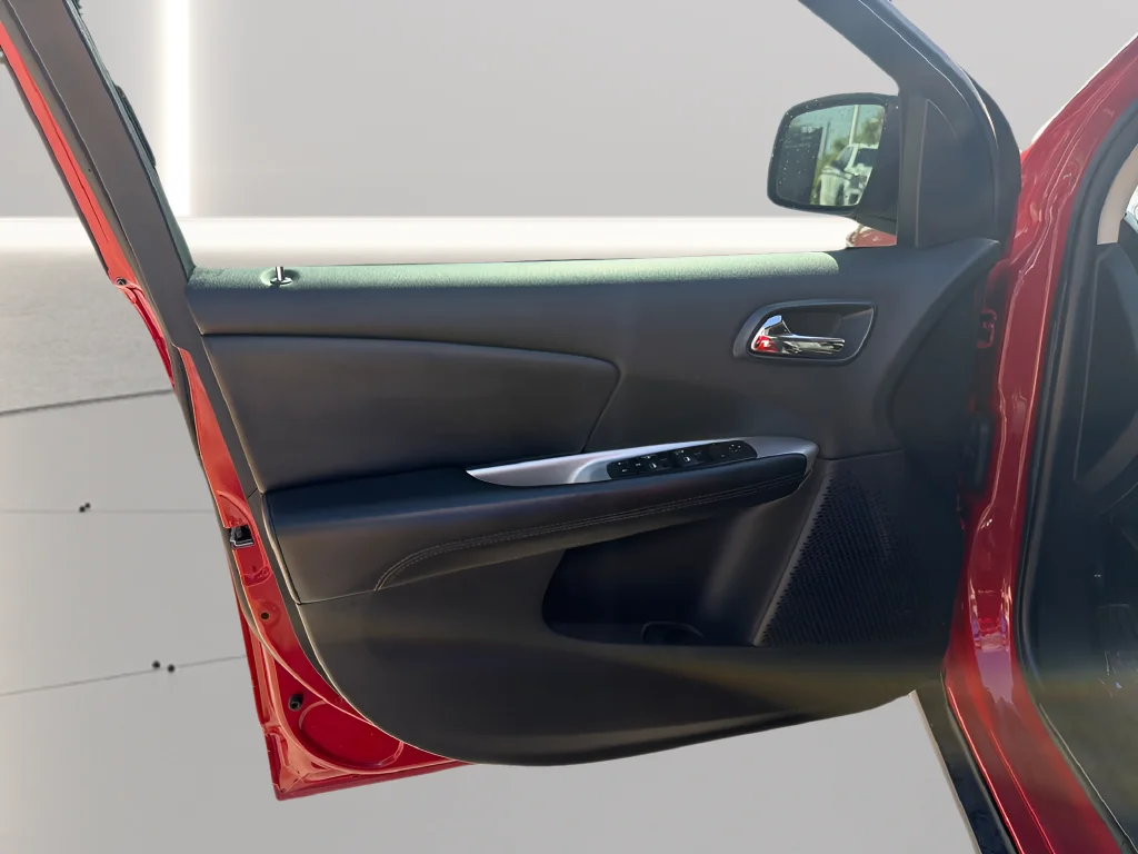 Used 2020 Red Dodge SE image 22