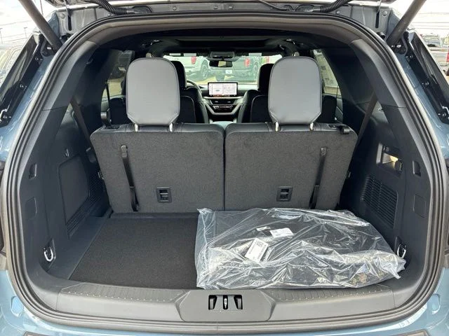 New 2026 Vapor Blue Metallic Ford ST-Line image 7