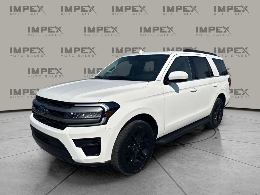Used 2024 White Ford XLT image 1