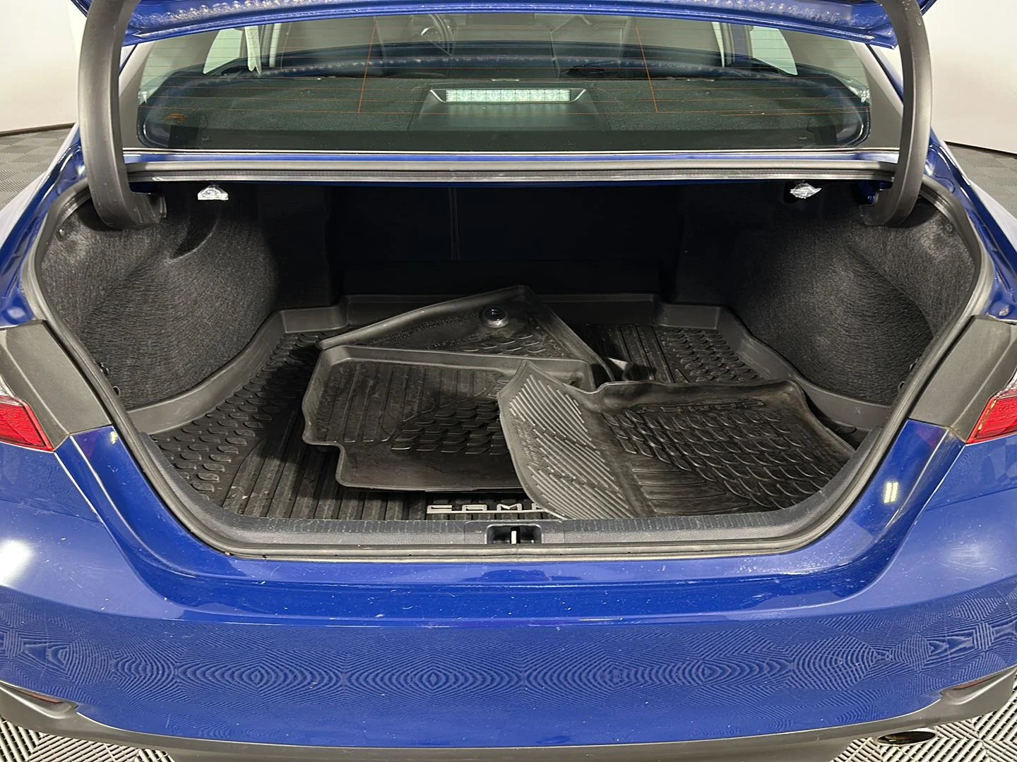 Used 2024 Reservoir Blue Toyota XLE image 25