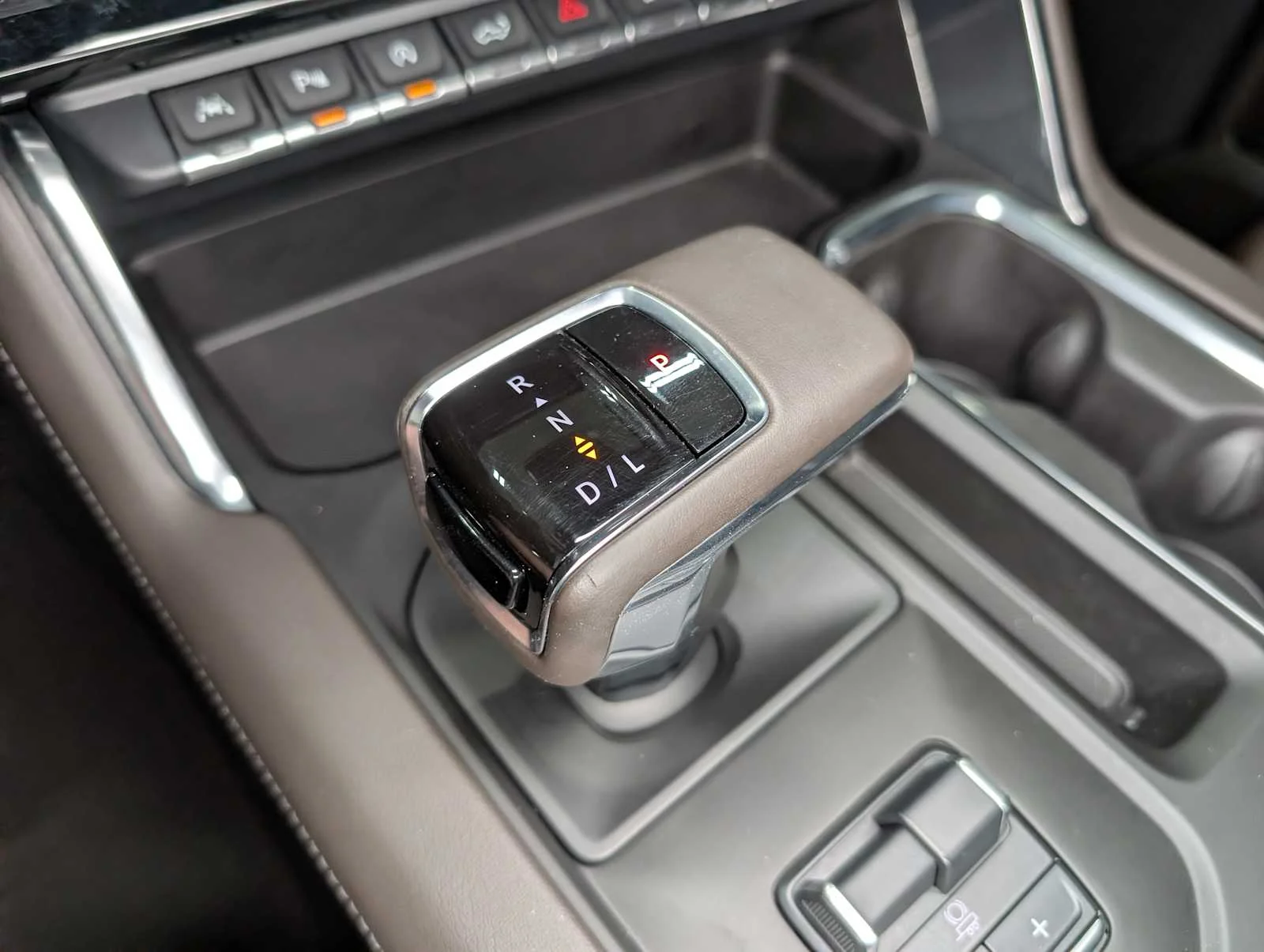Used 2023 Onyx Black GMC Denali image 35
