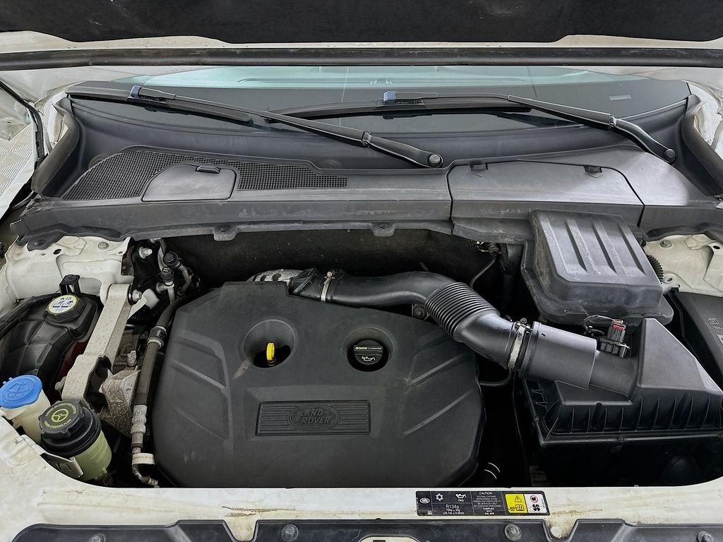 Used 2013 Fuji White Land Rover  image 27