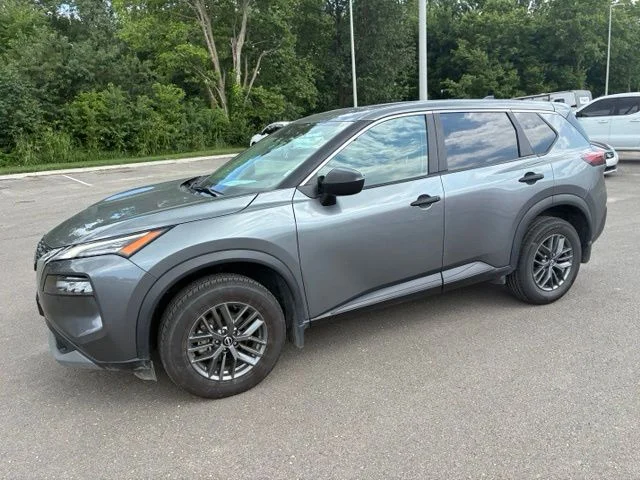 Used 2023 Nissan Rogue S with VIN 5N1BT3AA3PC915325 for sale in Kansas City