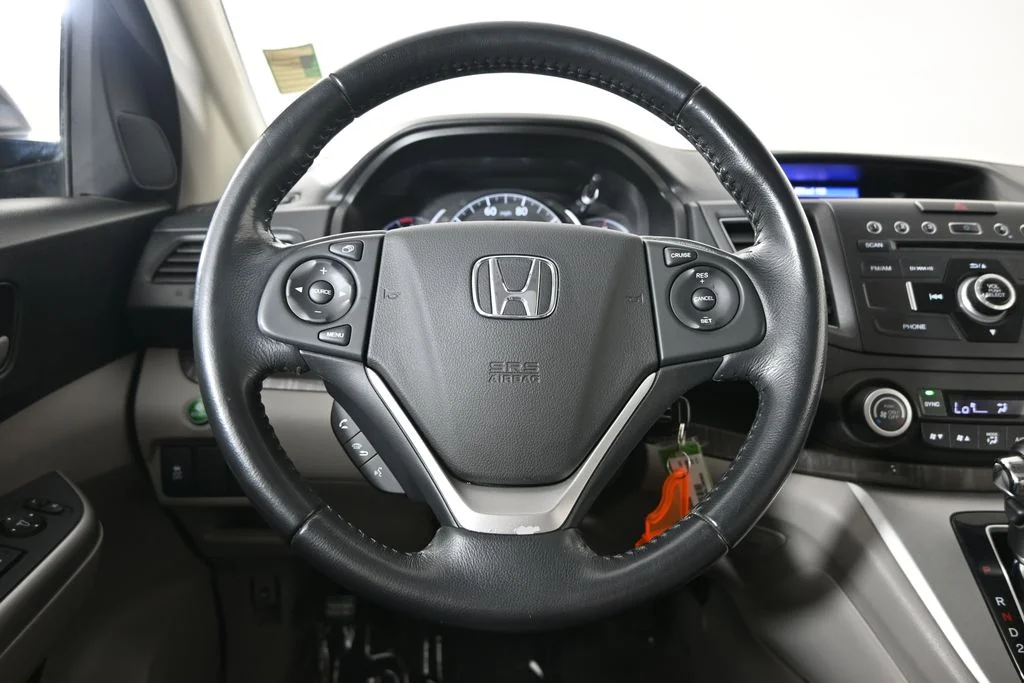 Used 2013  Honda EX-L image 33