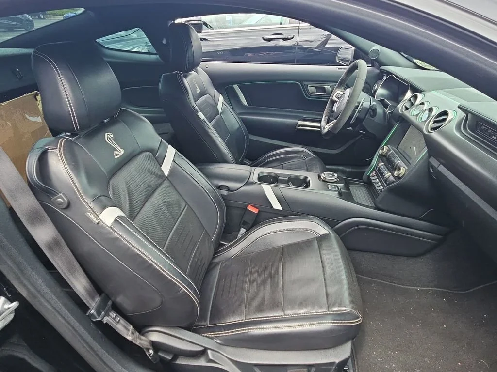 Used 2020 Gray Ford Shelby GT500 image 28