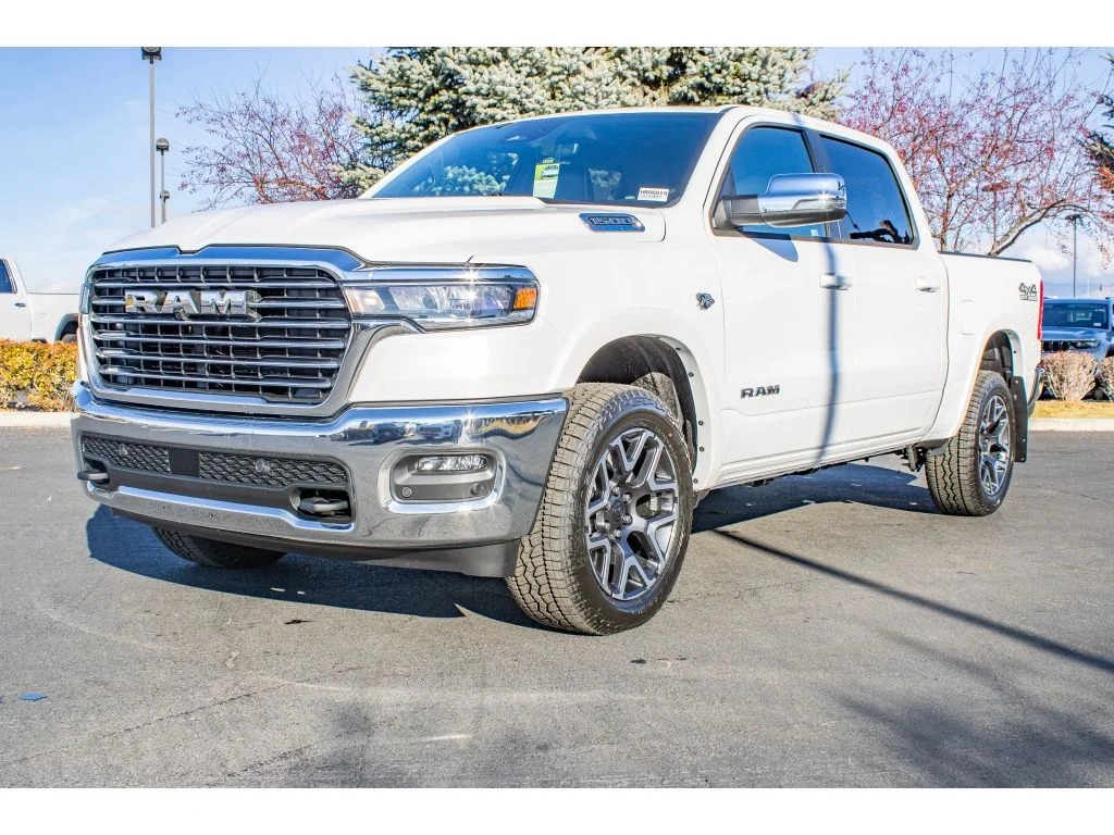 2026 RAM 1500 Laramie - Photo 4