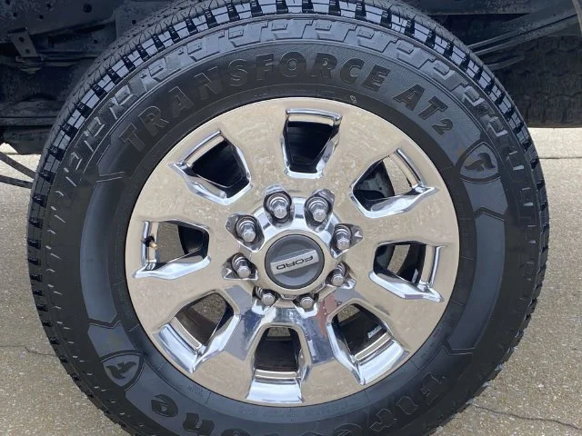 Used 2019 Black Ford Lariat image 8