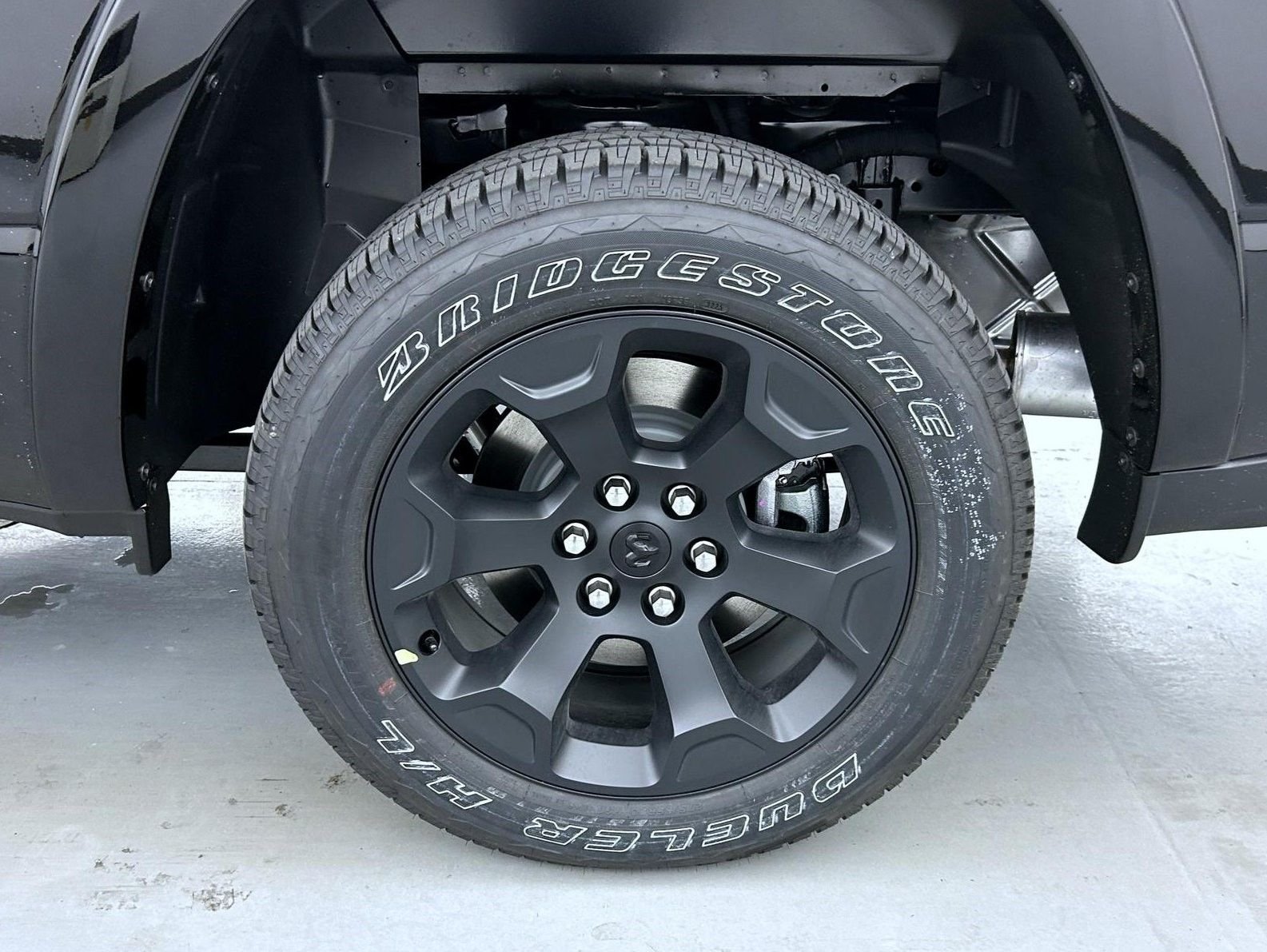 New 2026 Diamond Black Crystal Pearlcoat RAM Big Horn/Lone Star image 23