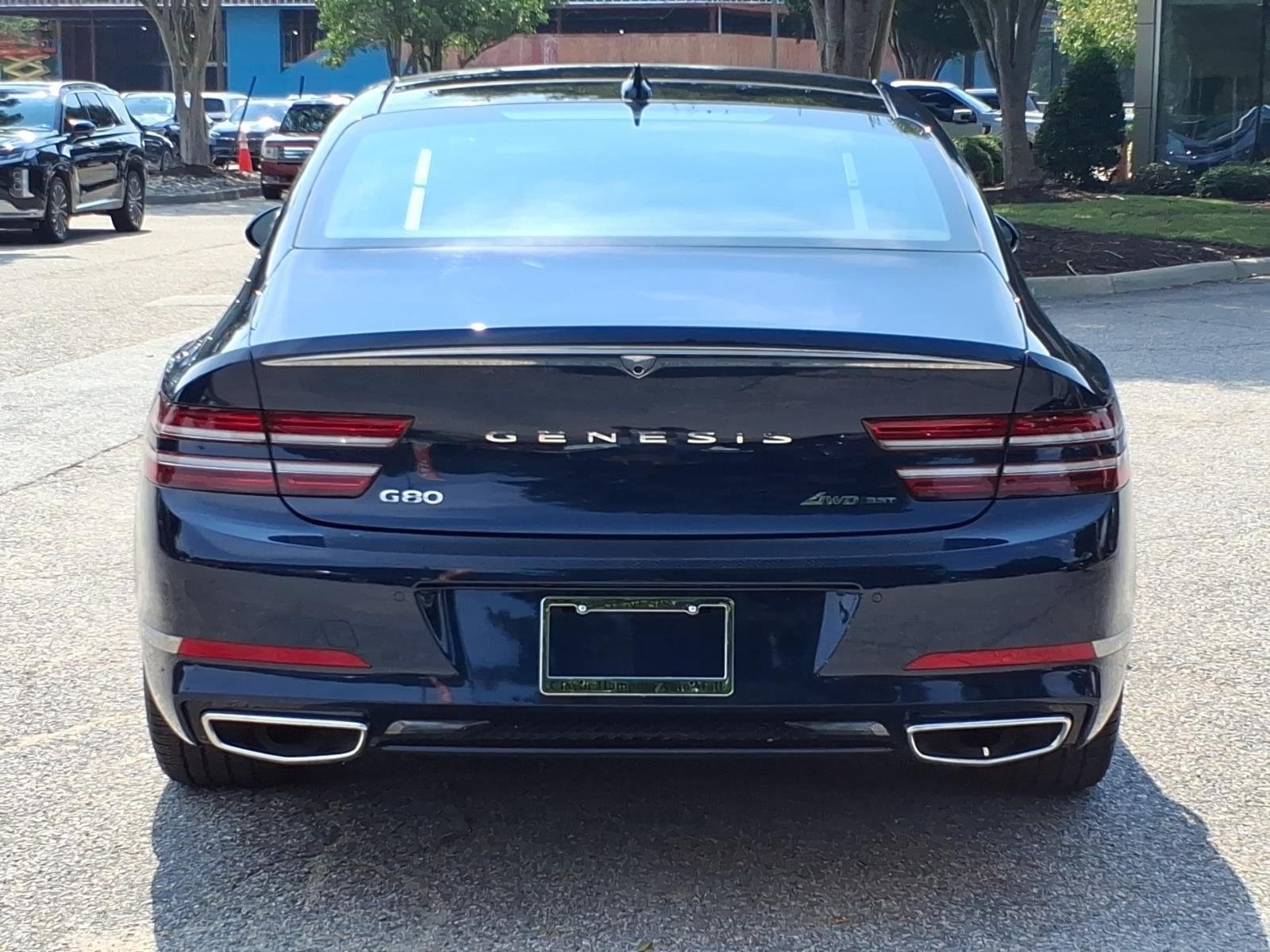 Used 2021 Adriatic Blue Genesis 3.5T image 9