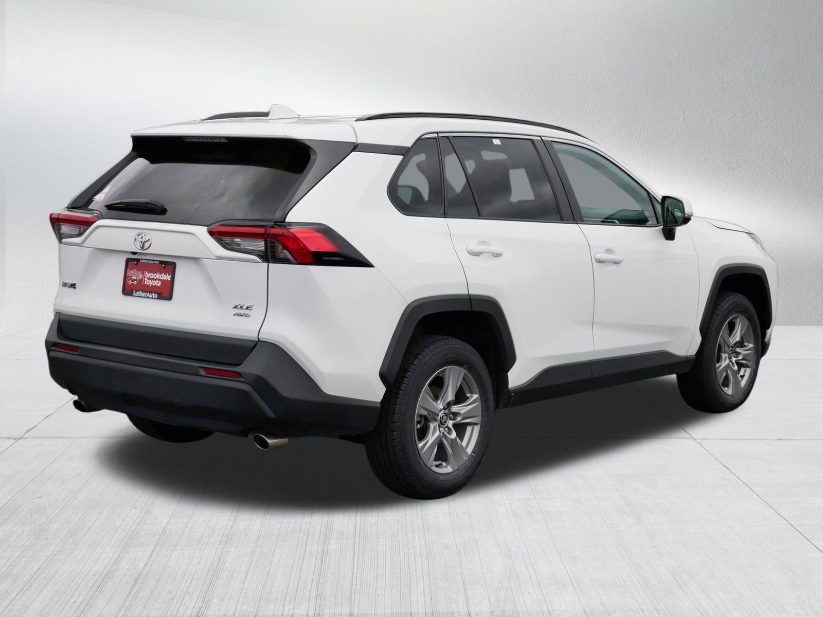 Used 2024 ICE CAP Toyota XLE image 7